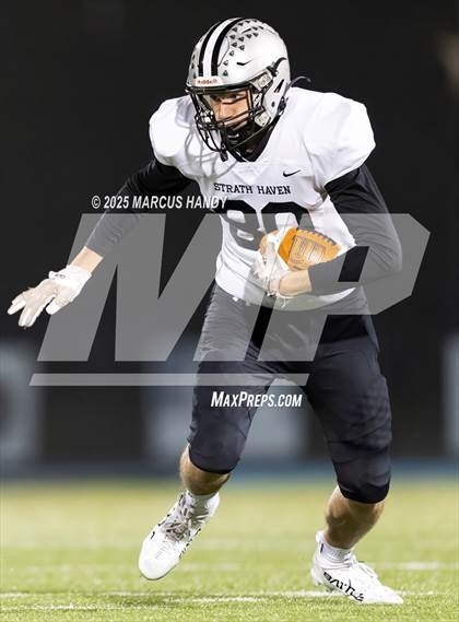 Thumbnail 1 in Strath Haven @ Springfield (PIAA 6A Round 3) photogallery.