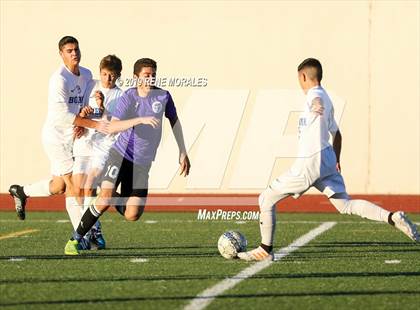 Thumbnail 2 in Burbank @ Hoover photogallery.