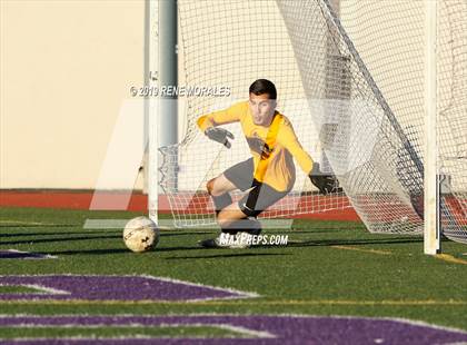 Thumbnail 3 in Burbank @ Hoover photogallery.