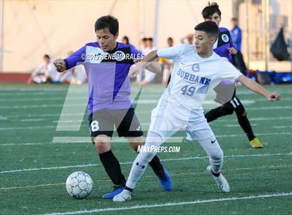 Thumbnail 1 in Burbank @ Hoover photogallery.