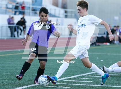 Thumbnail 3 in Burbank @ Hoover photogallery.