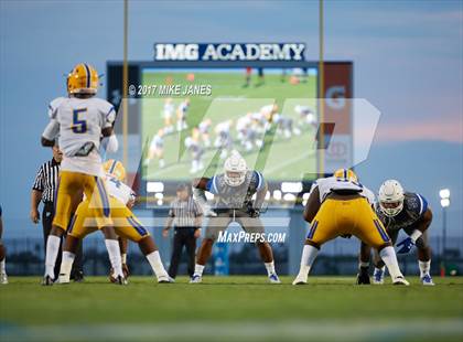 Thumbnail 2 in Northwestern vs. IMG Academy photogallery.