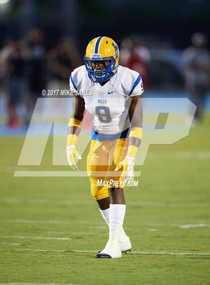 Thumbnail 3 in Northwestern vs. IMG Academy photogallery.