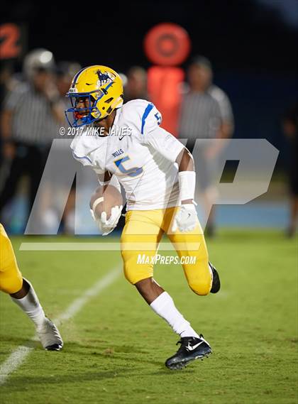 Thumbnail 1 in Northwestern vs. IMG Academy photogallery.
