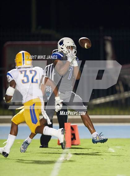 Thumbnail 3 in Northwestern vs. IMG Academy photogallery.