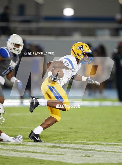 Thumbnail 1 in Northwestern vs. IMG Academy photogallery.