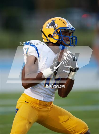 Thumbnail 3 in Northwestern vs. IMG Academy photogallery.