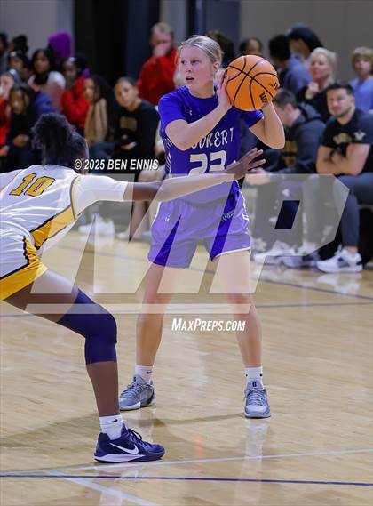 Thumbnail 1 in Booker T. Washington vs. Galloway (She Got Game Classic) photogallery.