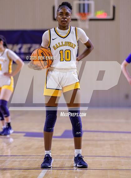 Thumbnail 2 in Booker T. Washington vs. Galloway (She Got Game Classic) photogallery.