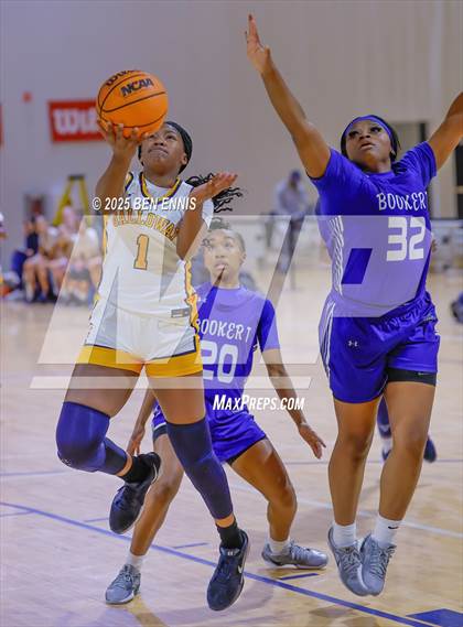 Thumbnail 2 in Booker T. Washington vs. Galloway (She Got Game Classic) photogallery.
