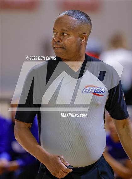 Thumbnail 2 in Booker T. Washington vs. Galloway (She Got Game Classic) photogallery.