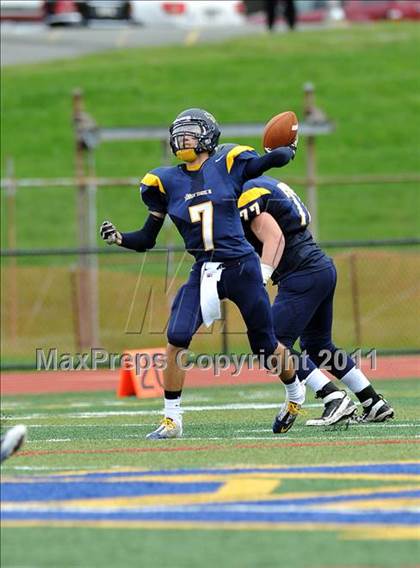 Thumbnail 1 in Methacton @ Pope John Paul II photogallery.