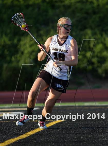 Thumbnail 3 in Palos Verdes vs Oak Park (CIF Playoff) photogallery.