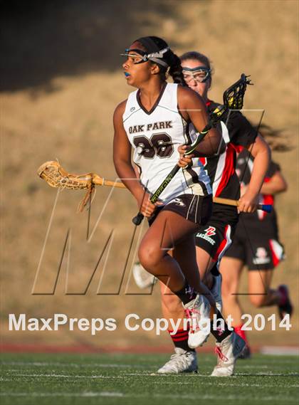 Thumbnail 1 in Palos Verdes vs Oak Park (CIF Playoff) photogallery.