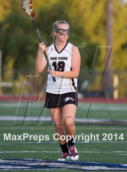 Thumbnail 2 in Palos Verdes vs Oak Park (CIF Playoff) photogallery.