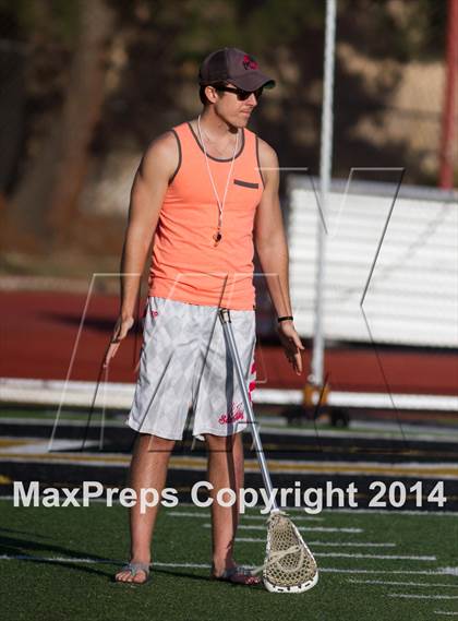 Thumbnail 1 in Palos Verdes vs Oak Park (CIF Playoff) photogallery.