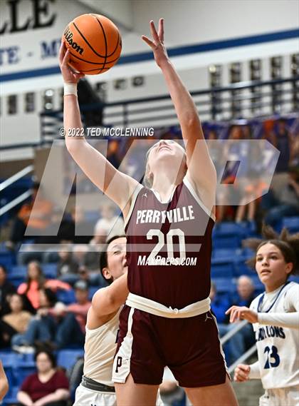 Thumbnail 1 in Perryville vs Jessieville (Larry Ray Memorial Championship) photogallery.
