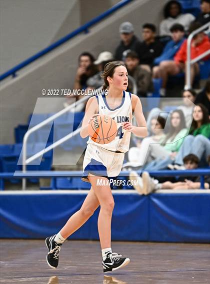 Thumbnail 2 in Perryville vs Jessieville (Larry Ray Memorial Championship) photogallery.