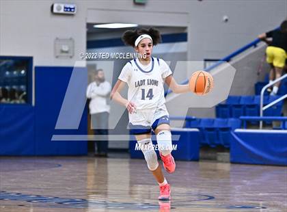 Thumbnail 1 in Perryville vs Jessieville (Larry Ray Memorial Championship) photogallery.