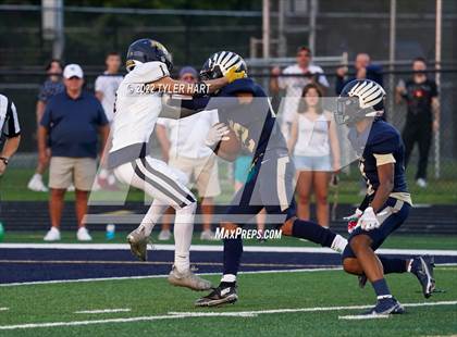Thumbnail 3 in Mooresville @ Decatur Central photogallery.