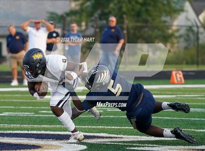 Thumbnail 2 in Mooresville @ Decatur Central photogallery.