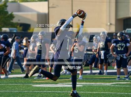 Thumbnail 3 in Mooresville @ Decatur Central photogallery.