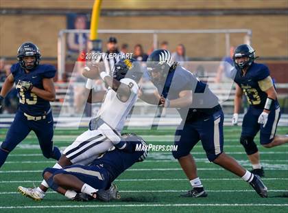 Thumbnail 1 in Mooresville @ Decatur Central photogallery.