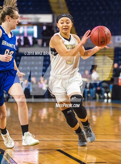 Thumbnail 3 in Braintree vs. Central (MIAA Division 1 State Final) photogallery.