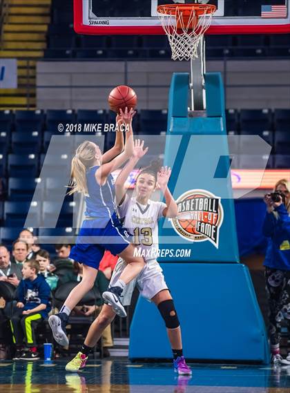 Thumbnail 3 in Braintree vs. Central (MIAA Division 1 State Final) photogallery.