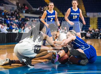 Thumbnail 3 in Braintree vs. Central (MIAA Division 1 State Final) photogallery.