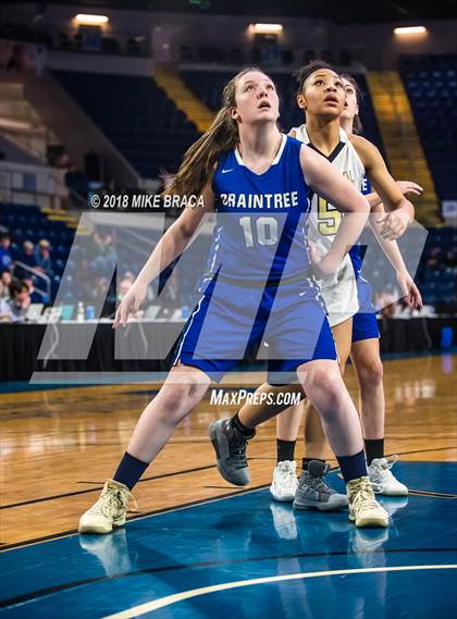 Thumbnail 1 in Braintree vs. Central (MIAA Division 1 State Final) photogallery.