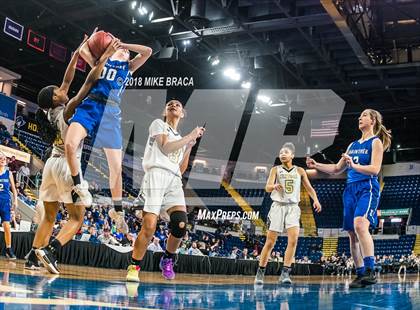 Thumbnail 3 in Braintree vs. Central (MIAA Division 1 State Final) photogallery.
