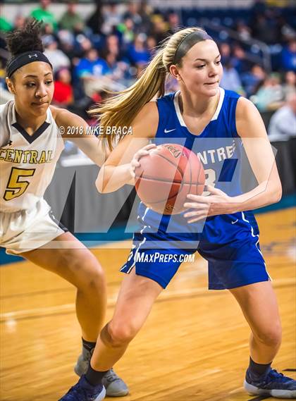 Thumbnail 3 in Braintree vs. Central (MIAA Division 1 State Final) photogallery.