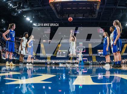 Thumbnail 2 in Braintree vs. Central (MIAA Division 1 State Final) photogallery.