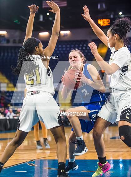 Thumbnail 1 in Braintree vs. Central (MIAA Division 1 State Final) photogallery.