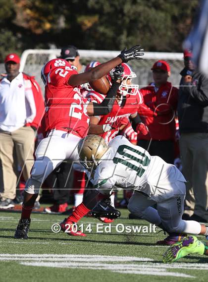 Thumbnail 3 in Moreau Catholic @ Saint Mary's (CIF NCS D4 Quarterfinal) photogallery.