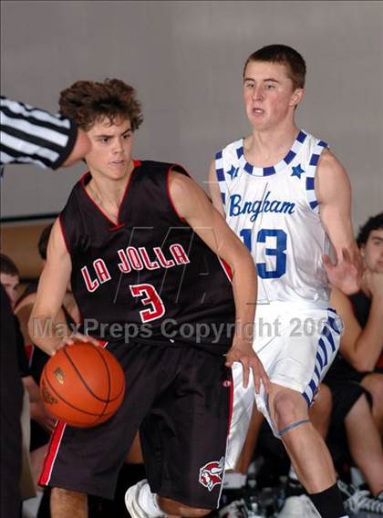 Thumbnail 2 in La Jolla vs. Bingham (MaxPreps Holiday Classic) photogallery.