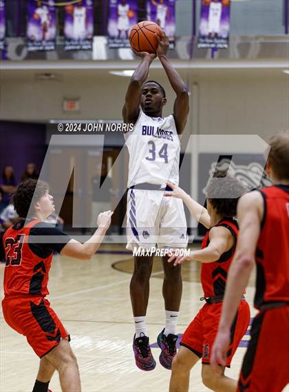 Thumbnail 2 in Fort Wayne Bishop Luers @ New Haven photogallery.
