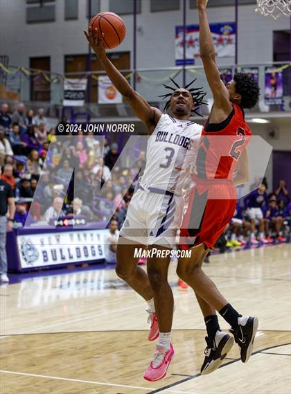 Thumbnail 2 in Fort Wayne Bishop Luers @ New Haven photogallery.