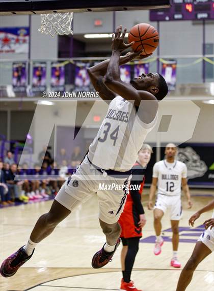 Thumbnail 2 in Fort Wayne Bishop Luers @ New Haven photogallery.