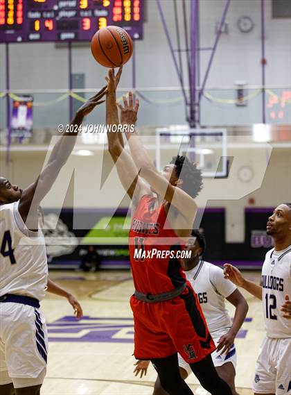 Thumbnail 2 in Fort Wayne Bishop Luers @ New Haven photogallery.