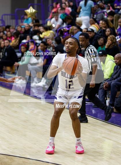 Thumbnail 2 in Fort Wayne Bishop Luers @ New Haven photogallery.