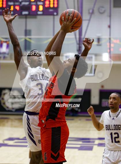Thumbnail 2 in Fort Wayne Bishop Luers @ New Haven photogallery.