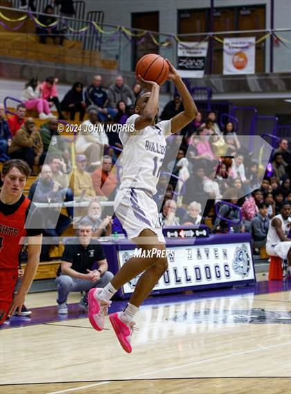Thumbnail 2 in Fort Wayne Bishop Luers @ New Haven photogallery.