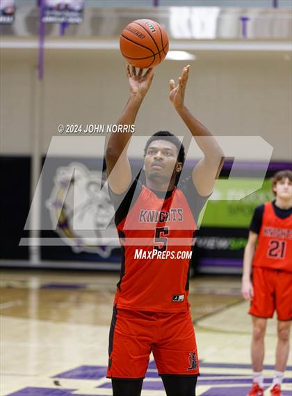 Thumbnail 2 in Fort Wayne Bishop Luers @ New Haven photogallery.