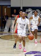 Photo from the gallery "Fort Wayne Bishop Luers @ New Haven"