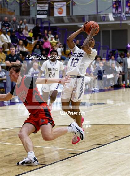 Thumbnail 3 in Fort Wayne Bishop Luers @ New Haven photogallery.