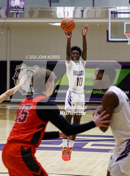 Thumbnail 1 in Fort Wayne Bishop Luers @ New Haven photogallery.