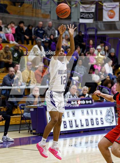 Thumbnail 3 in Fort Wayne Bishop Luers @ New Haven photogallery.