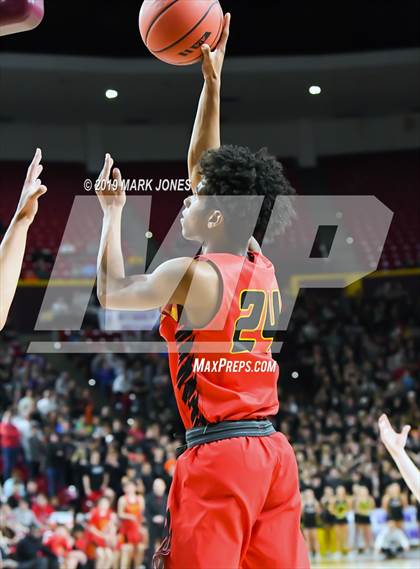 Thumbnail 3 in Pinnacle vs. Chaparral  (AIA 6A Final)  photogallery.